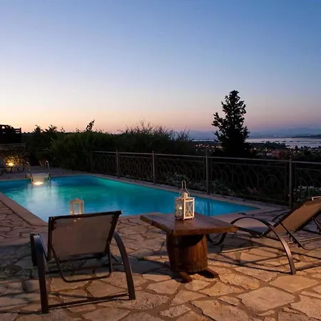 Villa Theasis *